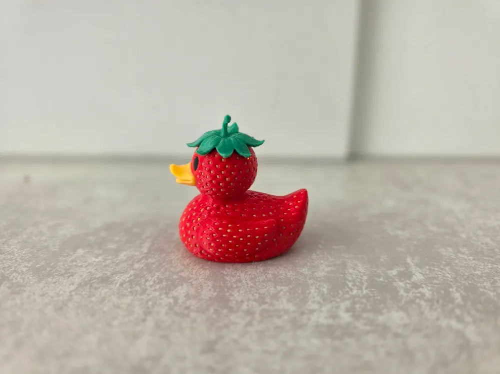 Strawberry Duck Novelty Figurine – 3D Printed Cute Kawaii Collectible