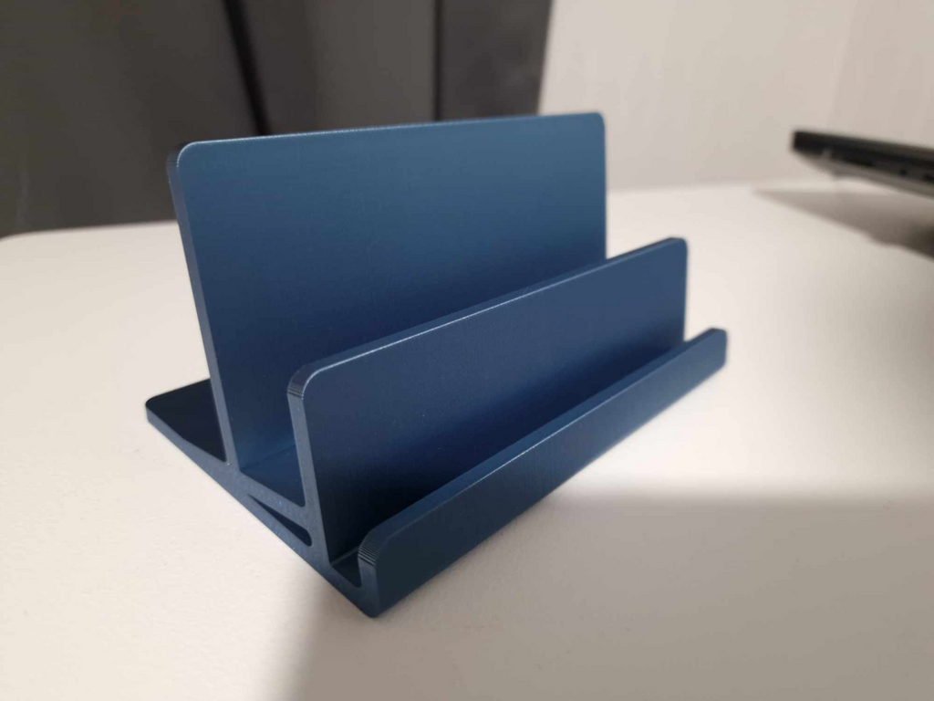 Laptop Riser Stand – 3D Printed Ergonomic Desk Elevation