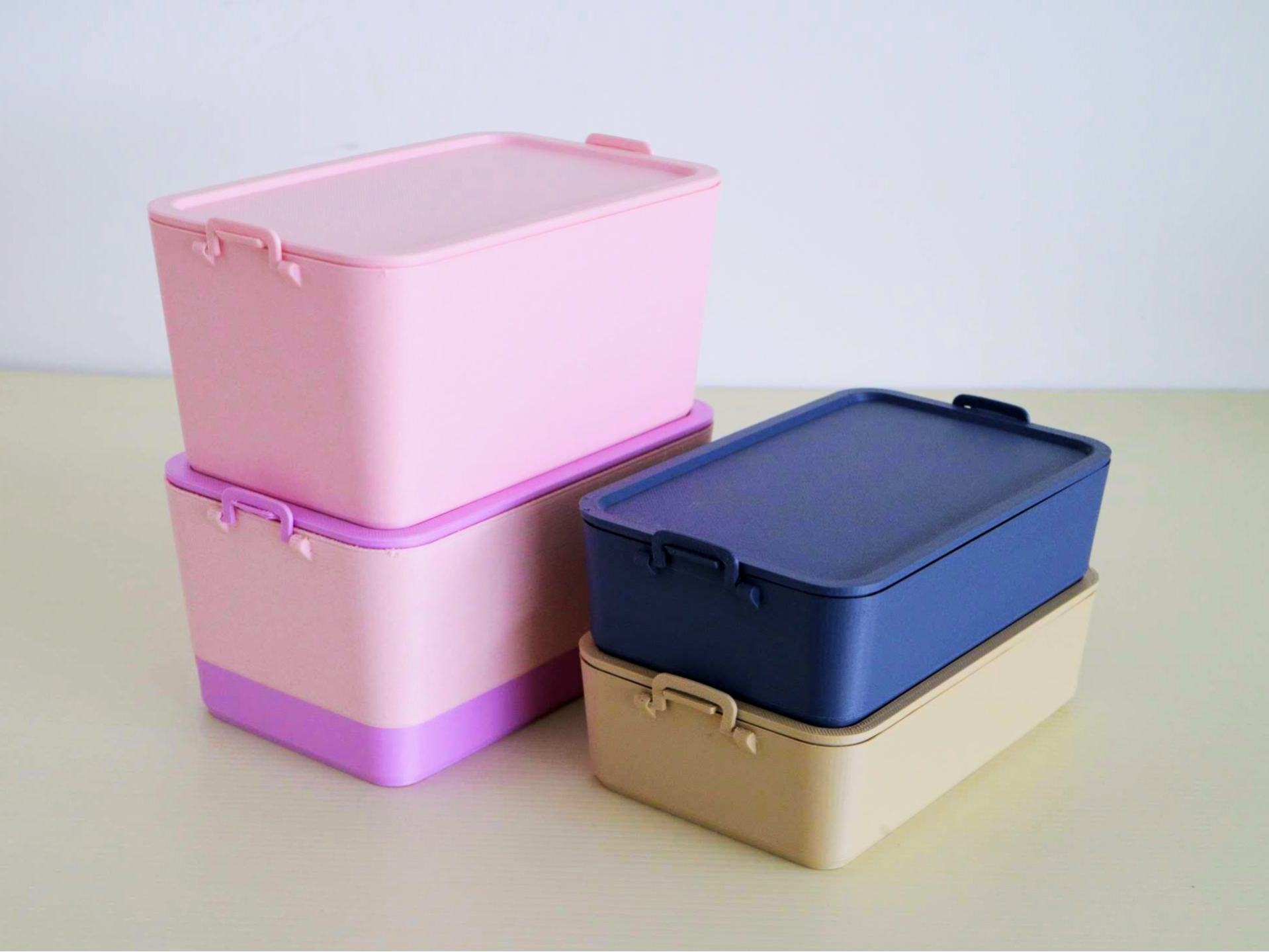 3D printed Food storage container by FOFUS