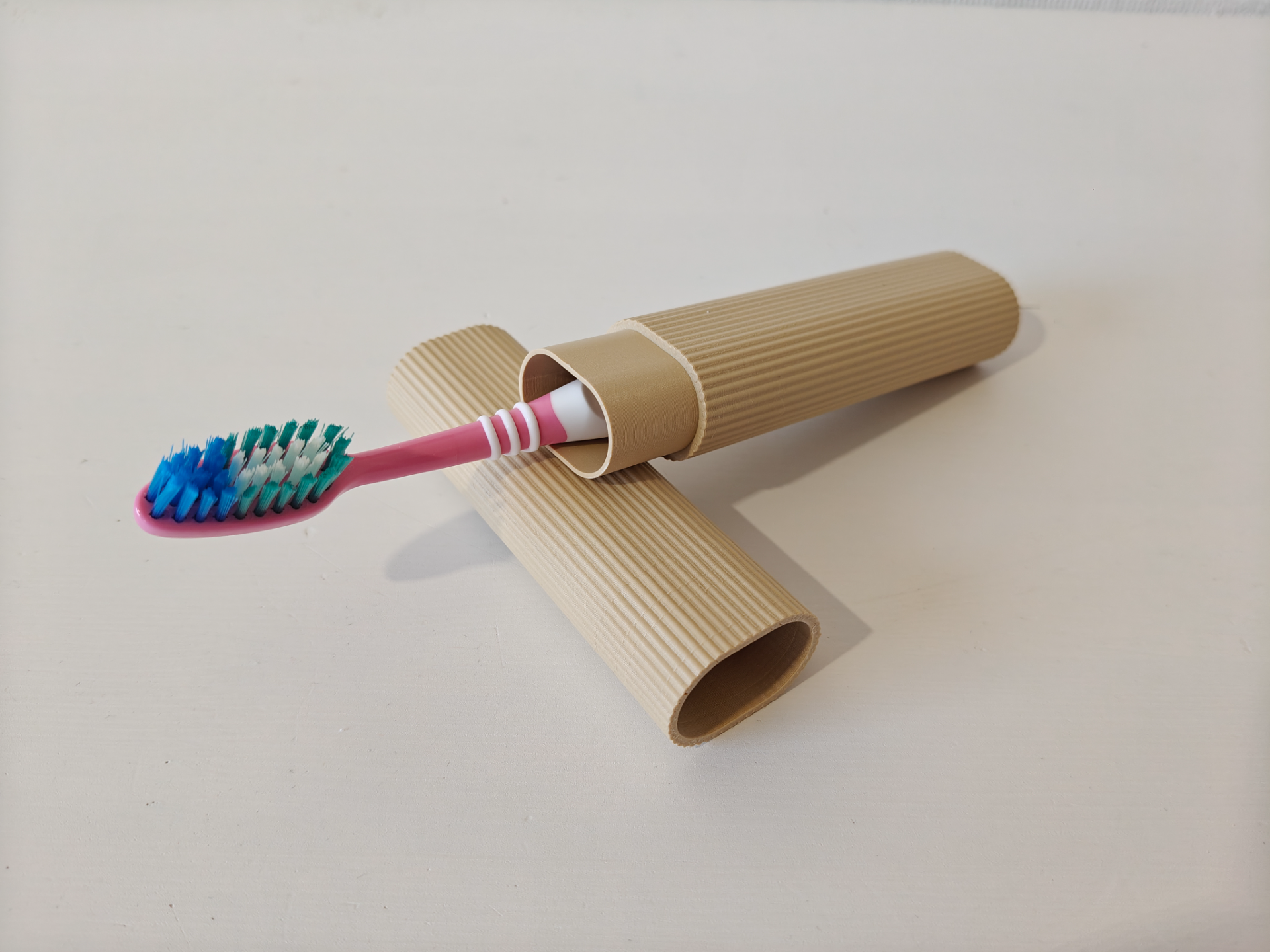 3D printed Tooth brush case by FOFUS