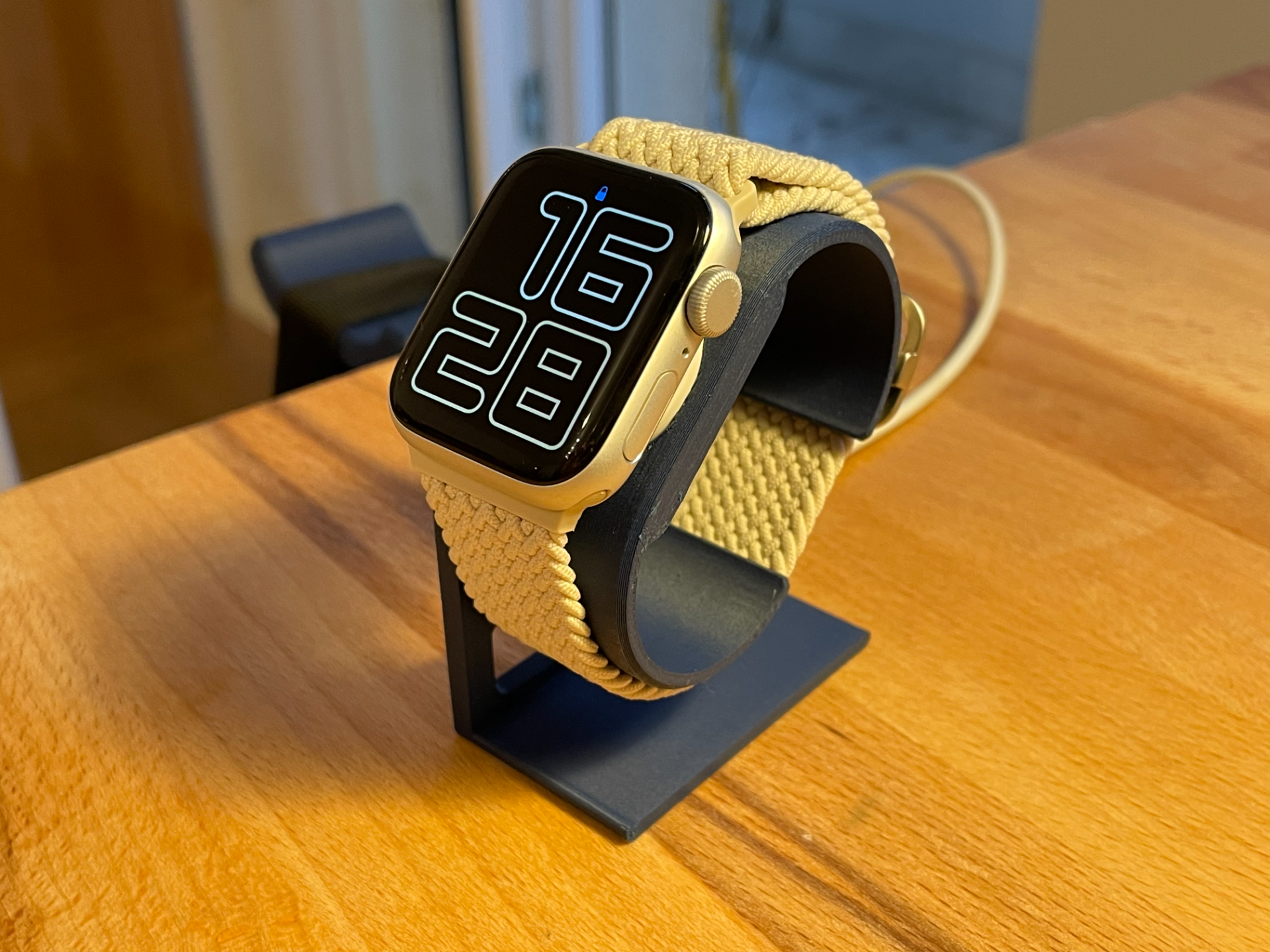 3D printed Watch charging stand by FOFUS