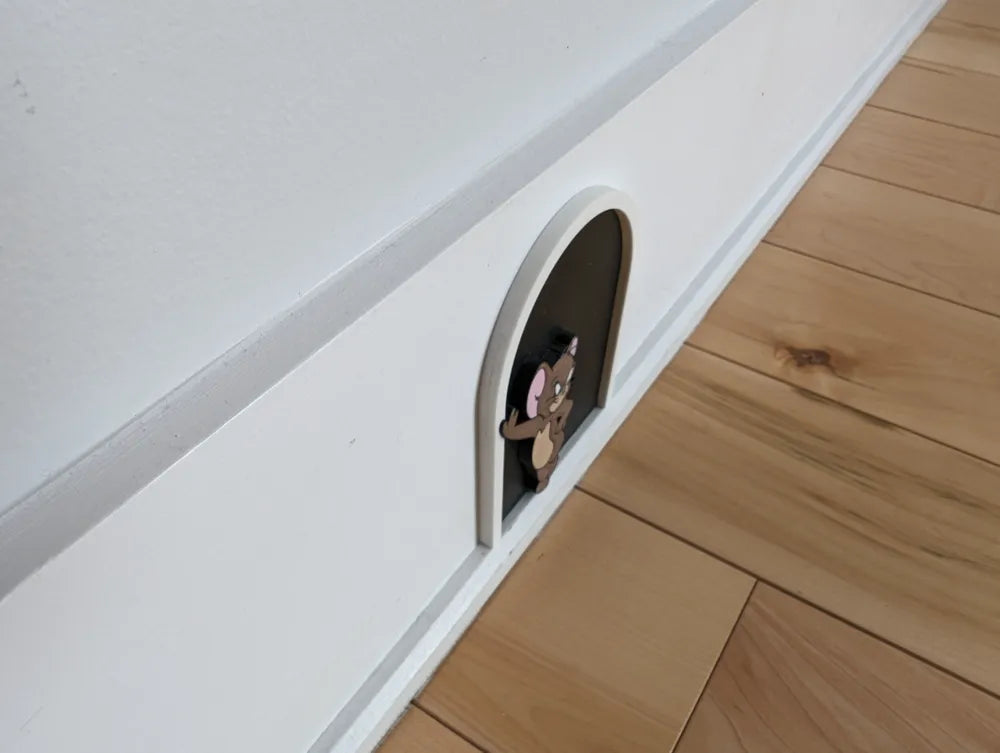 Tom and Jerry Decorative Wall Hole