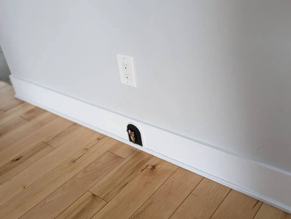 Tom and Jerry Decorative Wall Hole – 3D Printed Cartoon Mouse Hole Art