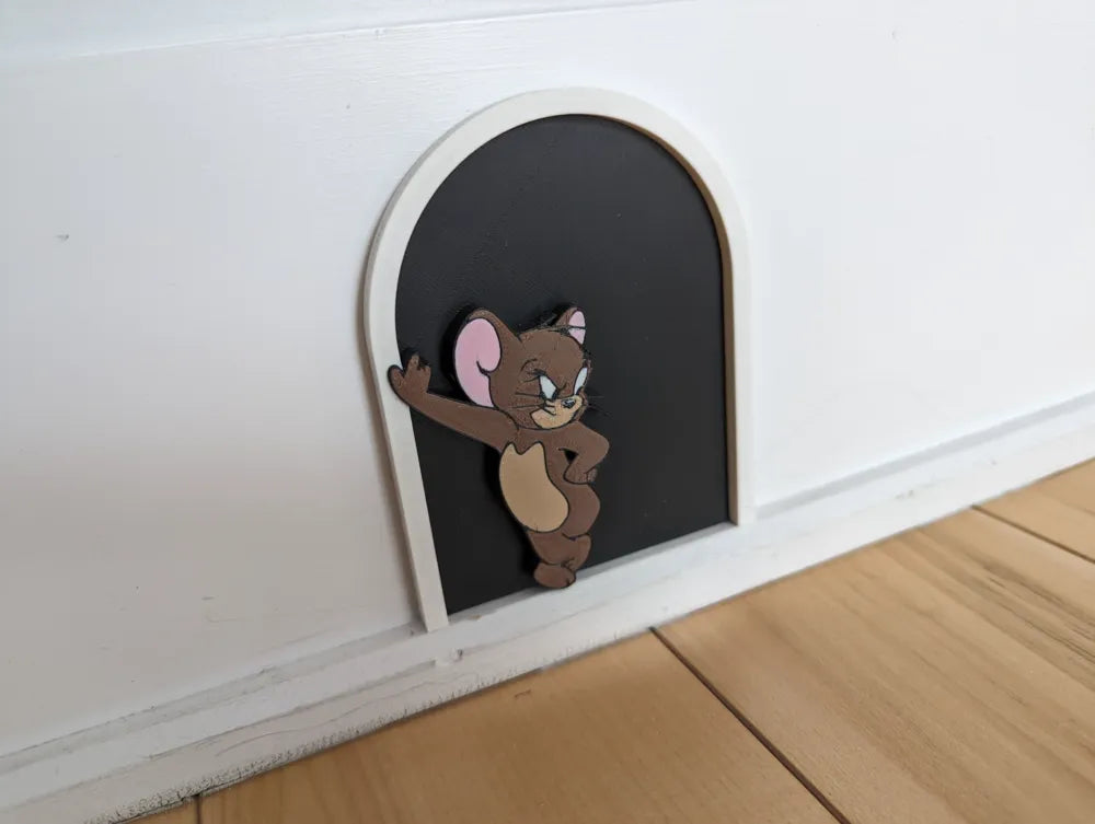 Tom and Jerry Decorative Wall Hole – 3D Printed Cartoon Mouse Hole Art