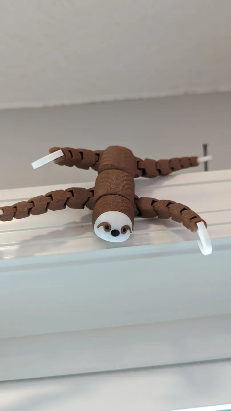 Flexi-Sloth Poseable Figurine – 3D Printed Flexible Animal Toy