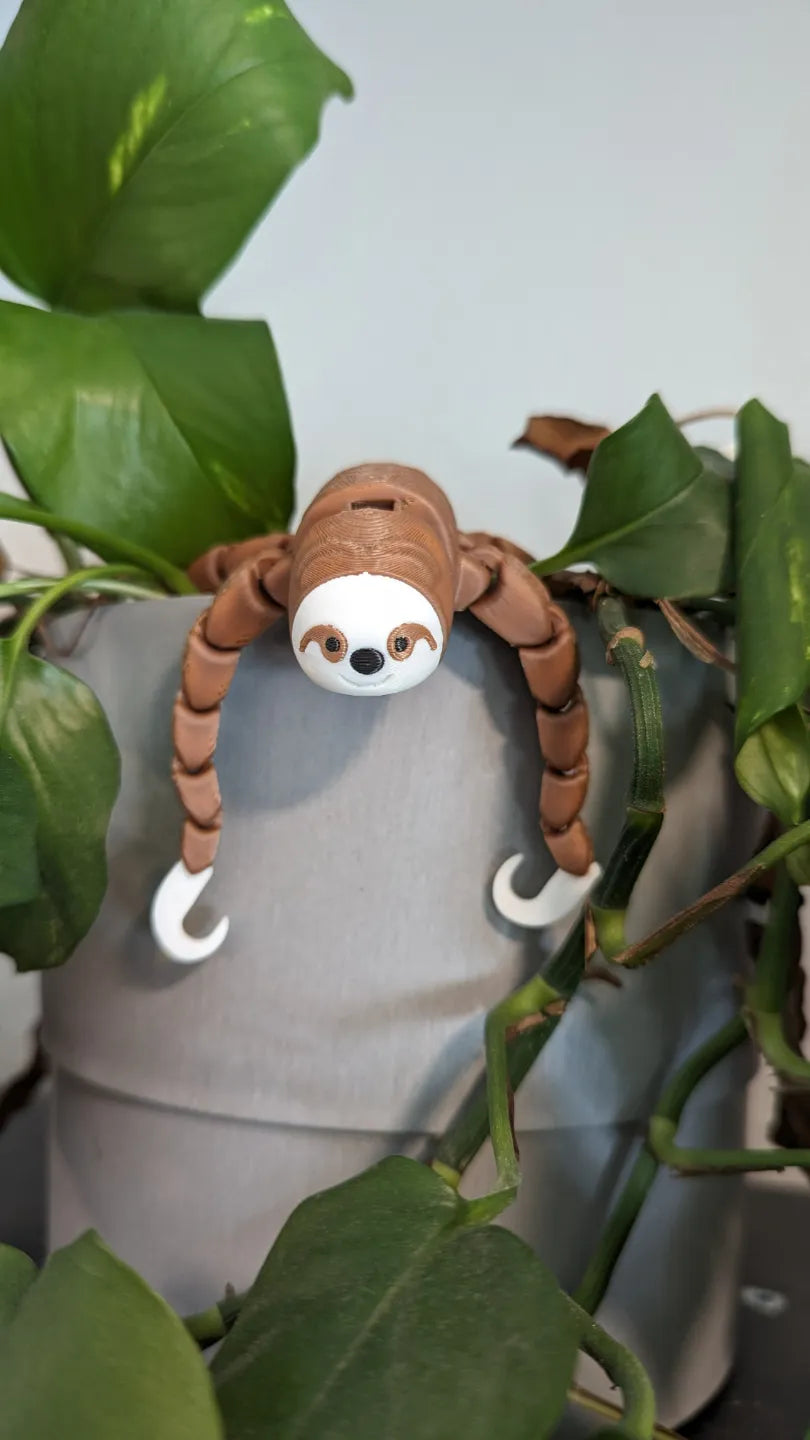 Flexi-Sloth Poseable Figurine – 3D Printed Flexible Animal Toy