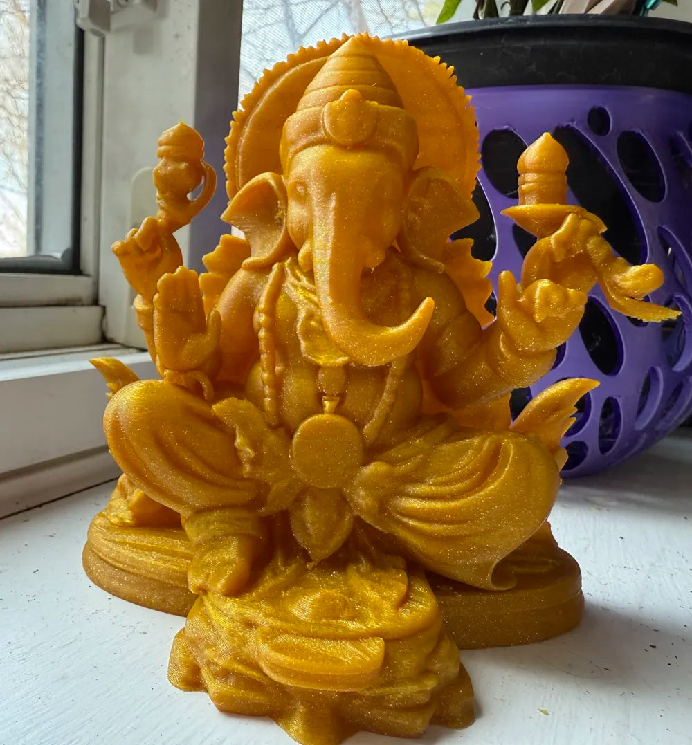 Shimmering Vighnaharta Ganesha Figurine – 3D Printed Radiant Ganpati Idol