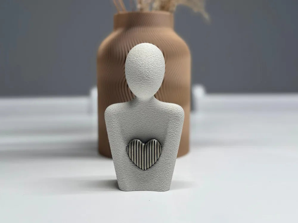 Mother's Day Statue – 3D Printed Heartfelt Motherhood Sculpture Gift