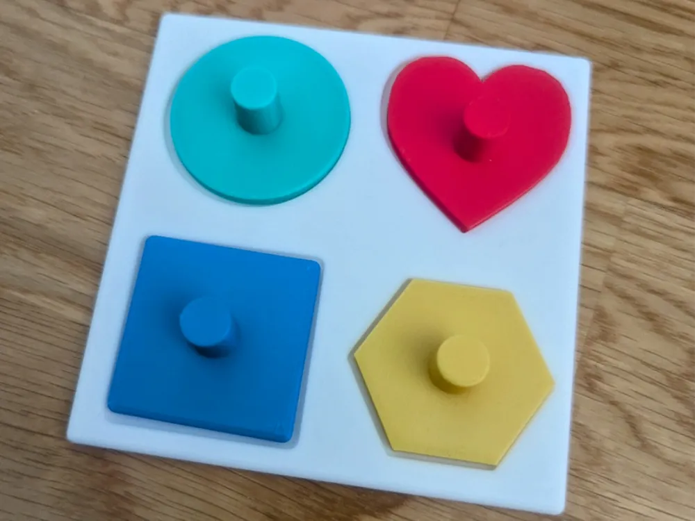 Shape Matching Puzzle for Kids – 3D Printed Shadow Matching Educational Toy
