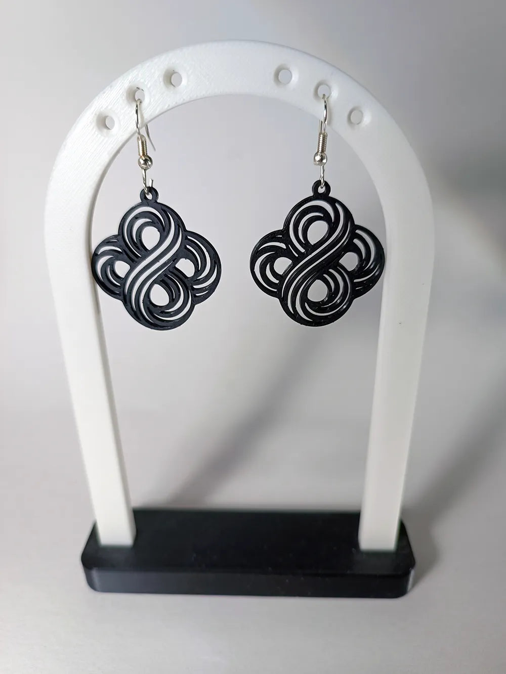 Infinite Node of Love Earrings – 3D Printed Infinity Knot Jewellery