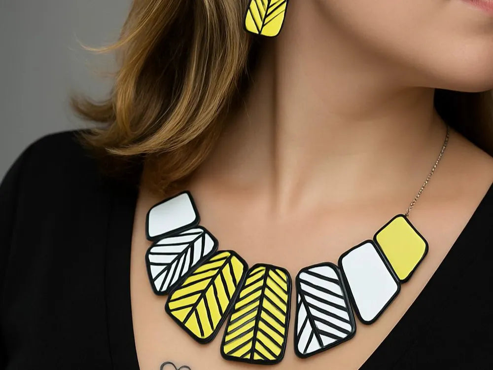 Geometric Pendant and Earring Set – 3D Printed Matching Jewellery Set