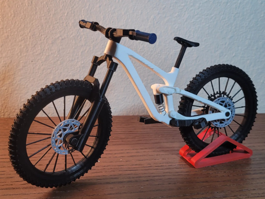 3D printed Full Suspension Model Mountain Bike (enduro bike) by FOFUS