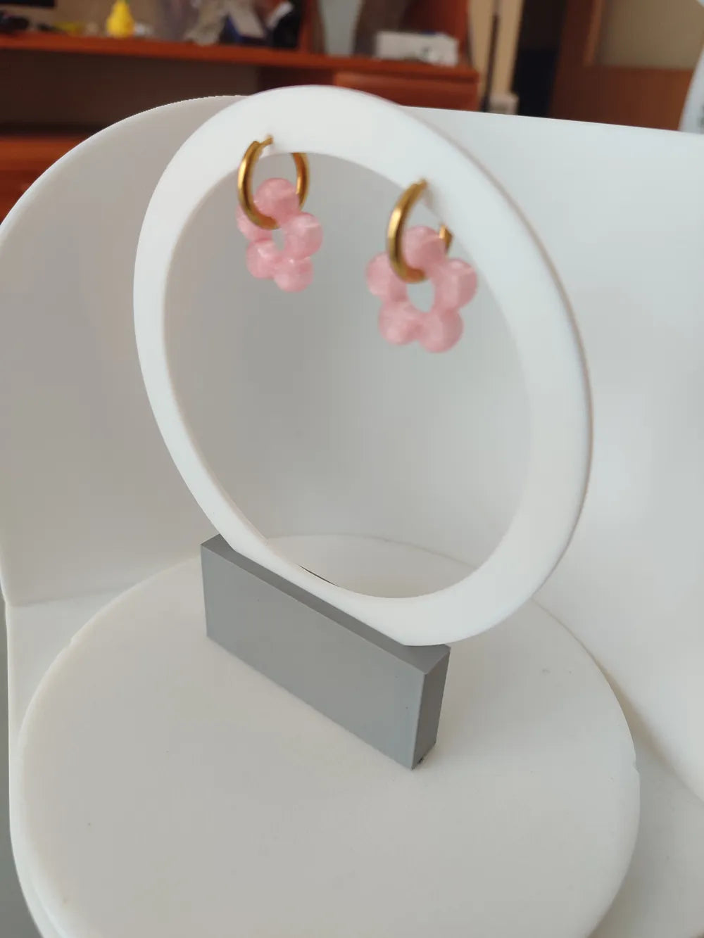 Floral Hoop Earrings – 3D Printed Nature-Inspired Feminine Jewellery