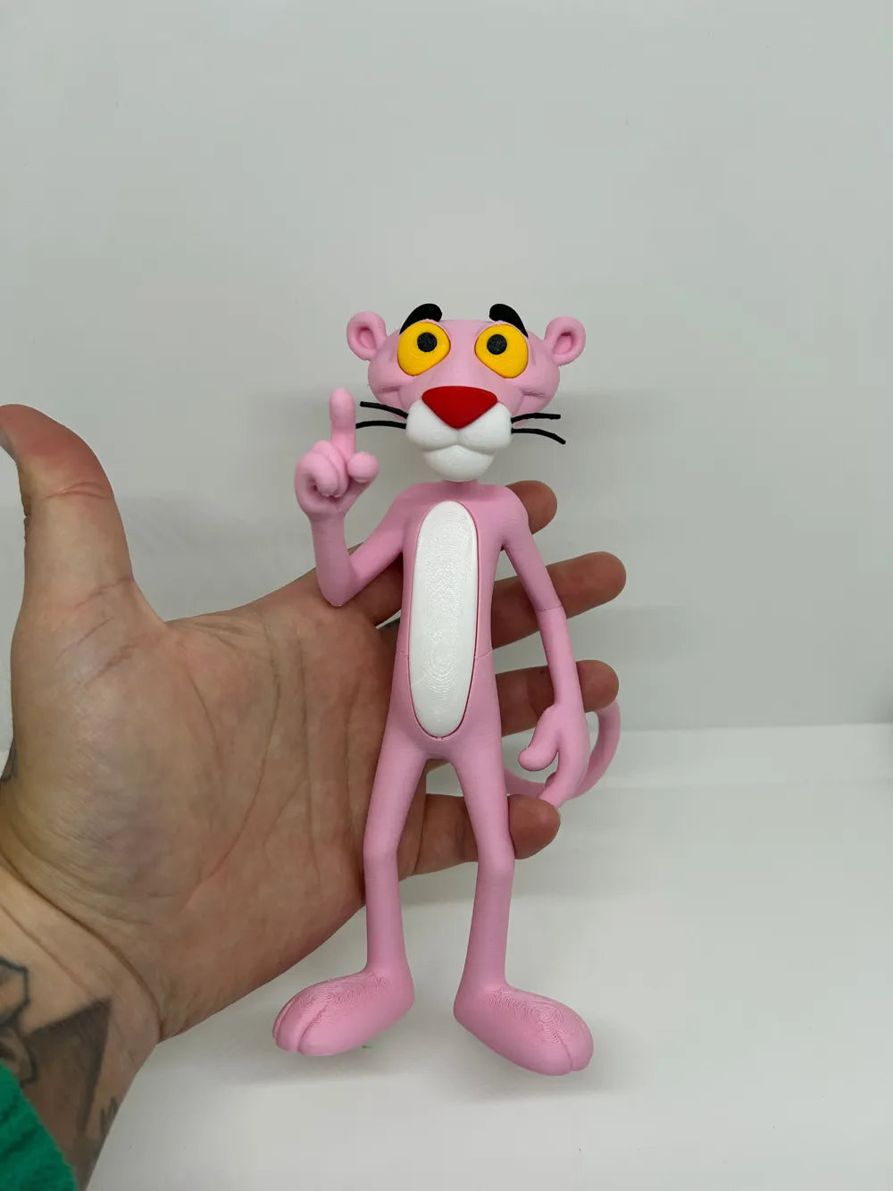Pink Panther Cartoon Figurine – 3D Printed Classic Animation Collectible