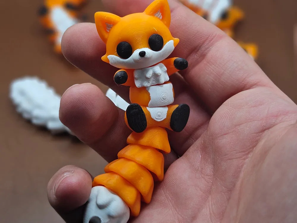 Moxxie – Flexi Fox Keychain