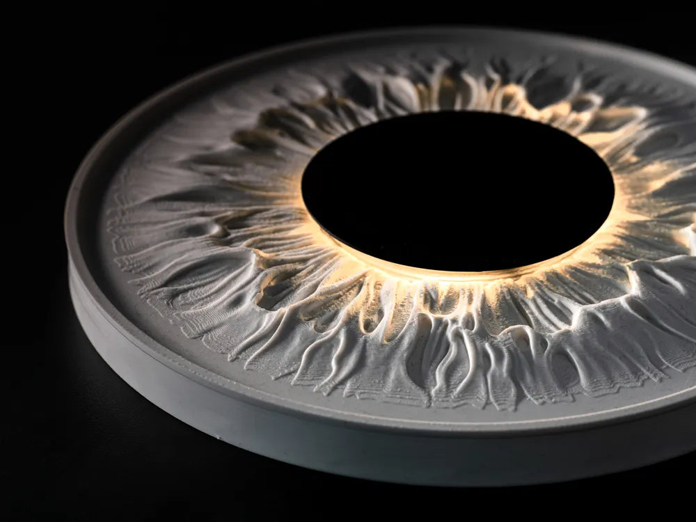 Iris Lamp