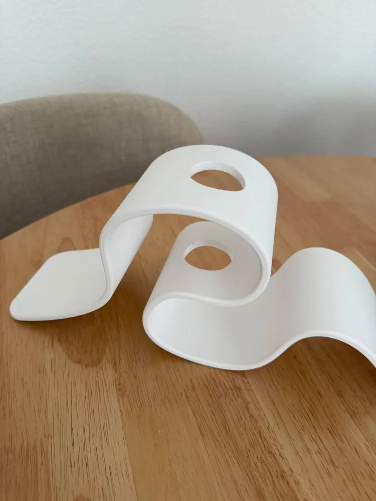 Minimal Wave Dry Flower Holder