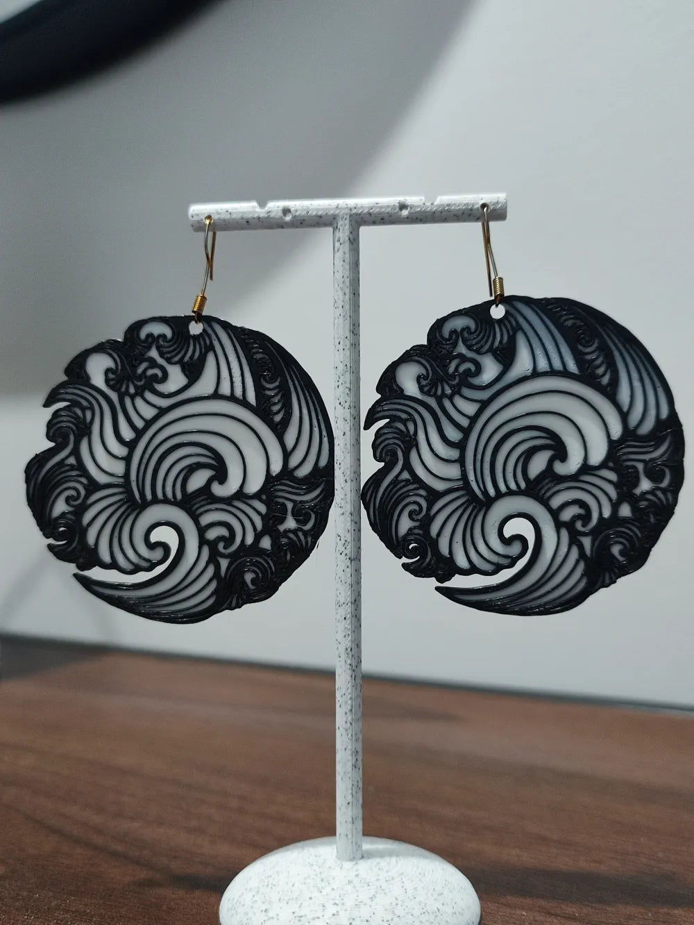 Aretes Tsunami Kyōka