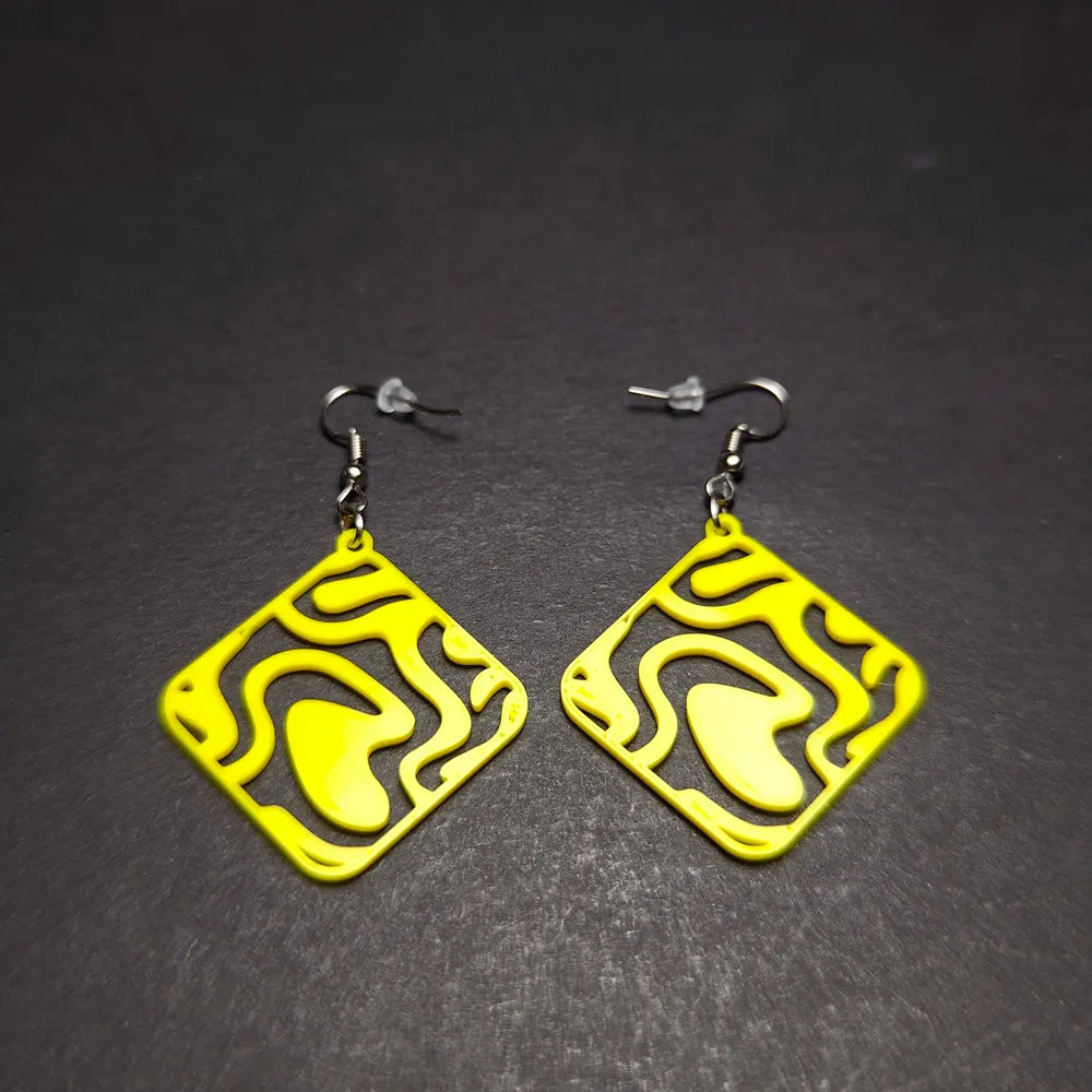 Flowcore Essence Earrings – 3D Printed Fluid Statement Earrings