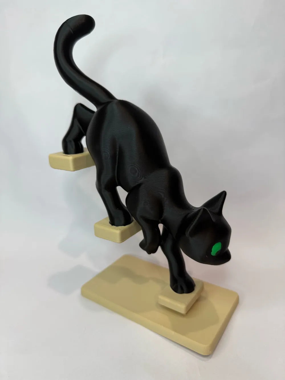 Cat on Stairs Decoration – 3D Printed Whimsical Feline Home Figurine