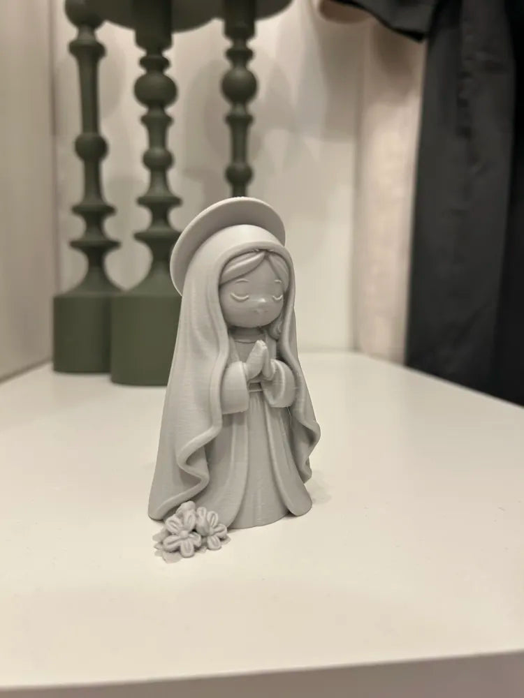 Praying Madonna Virgin Mary Figurine – 3D Printed Our Lady Statue