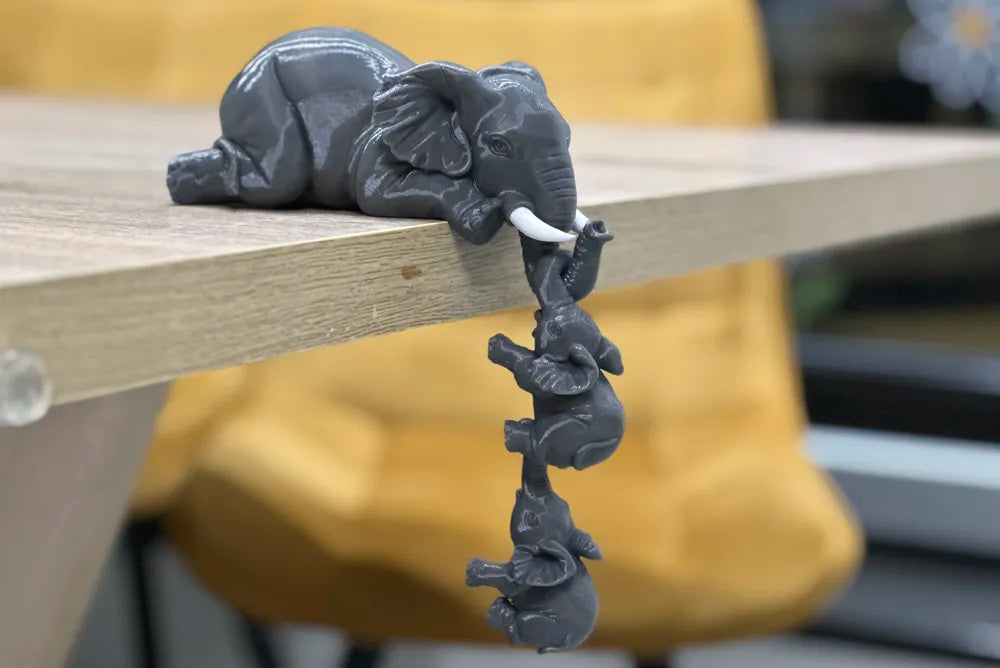 Hanging Elephant Family Shelf Decor – 3D Printed Lucky Elephant Set