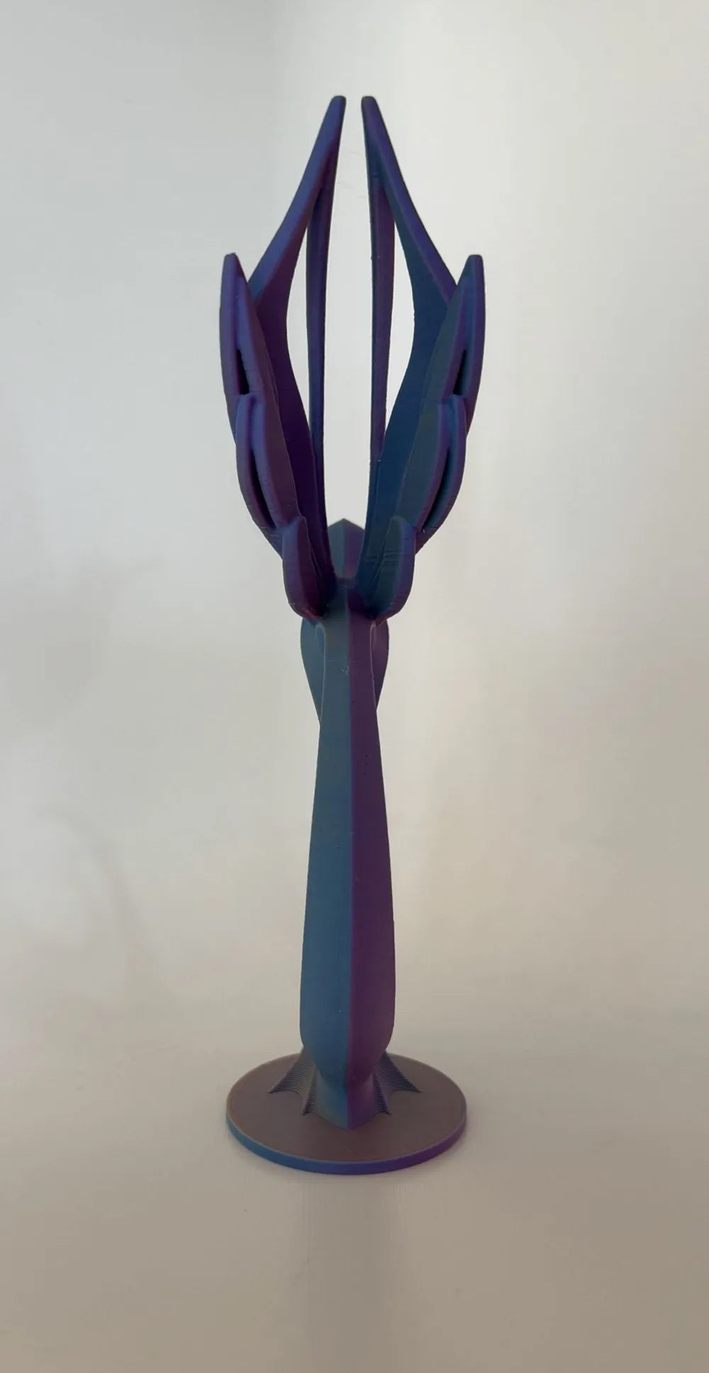 Modern Hummingbird Art Sculpture – 3D Printed Contemporary Bird Decor