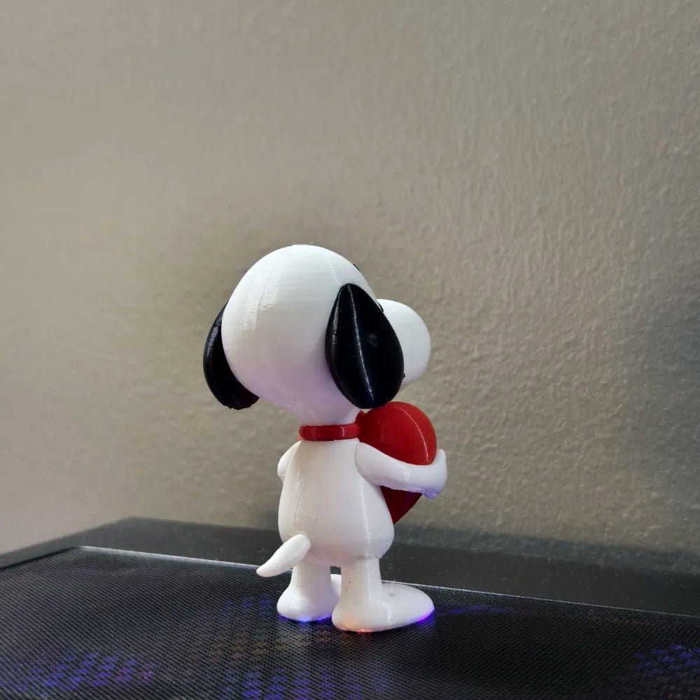 Sweet Heart Snoopy Figurine – 3D Printed Peanuts Cartoon Collectible