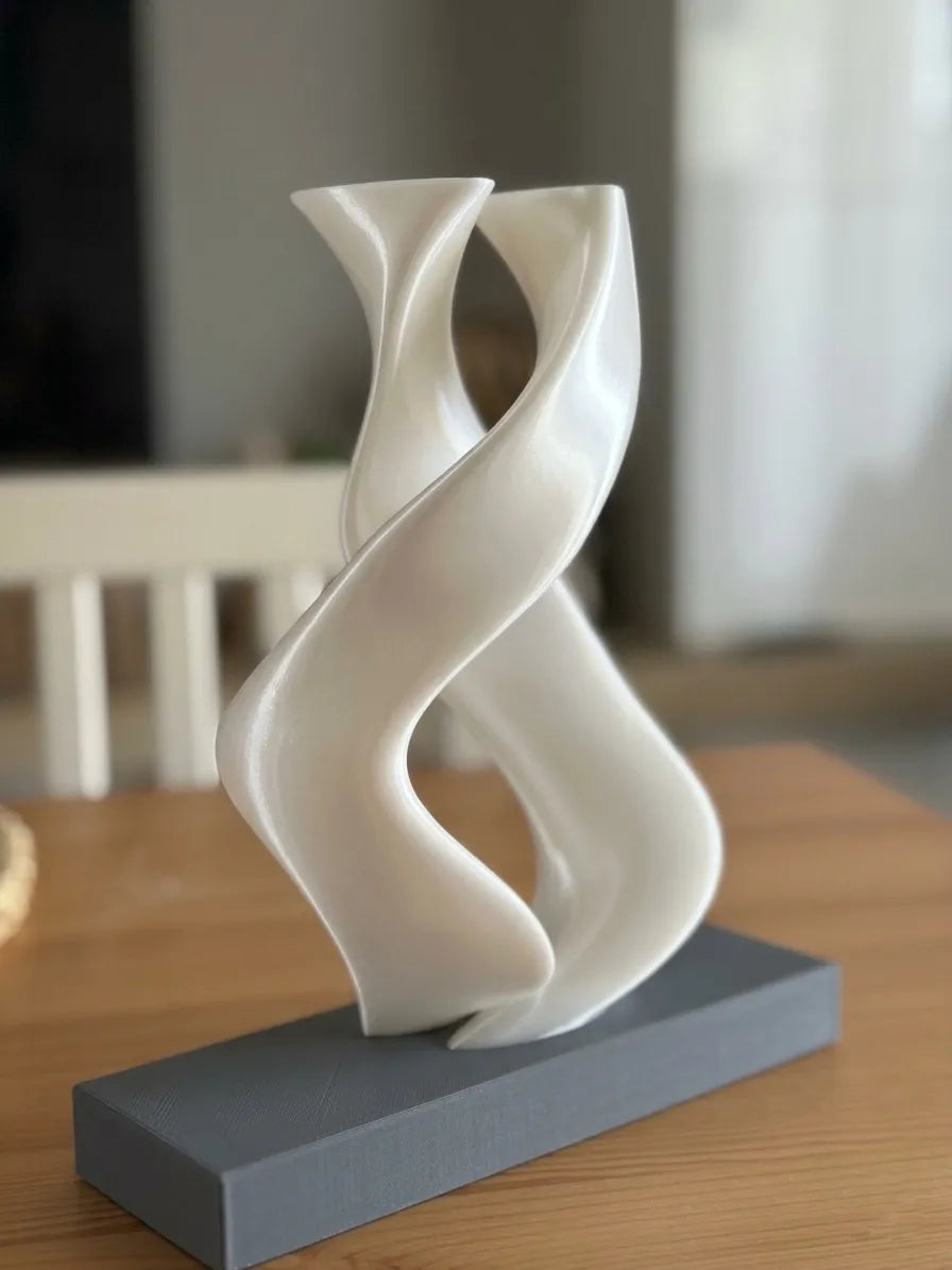 Two Souls Sculptural Art Statue – 3D Printed Abstract Couple Sculpture