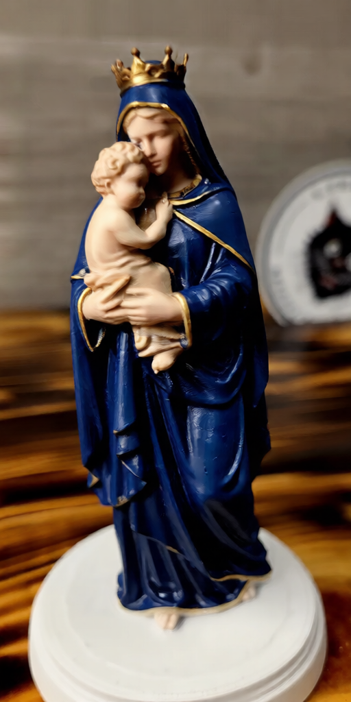 Madonna and Child Statue – 3D Printed Divine Love Sculpture